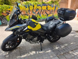 Suzuki V-Strom 650