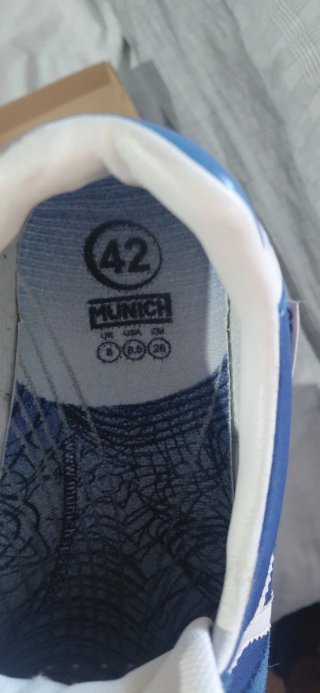 Zapatillas Futsal Munich talla 42