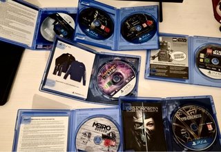 Bundle Giochi PS4 & PS5: Outlast, Ratchet & Clank,