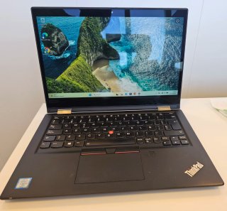 Lenovo X390 Yoga Portátil