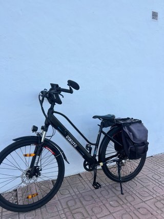 Bici Eléctrica ESLUTE Negra
