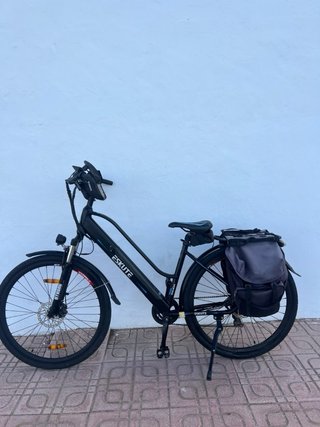 Bici Eléctrica ESLUTE Negra