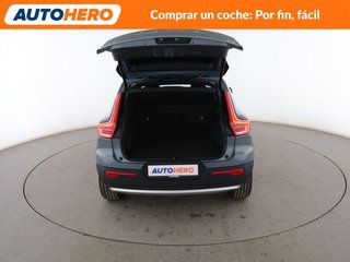 Volvo XC40 2.0 B3 Mild-Hybrid Core 2WD