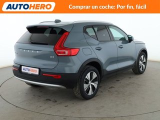 Volvo XC40 2.0 B3 Mild-Hybrid Core 2WD