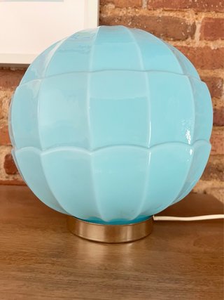 Lámpara mesa Art Decó azul cristal opalino