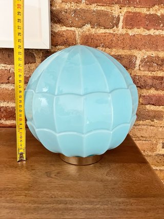 Lámpara mesa Art Decó azul cristal opalino