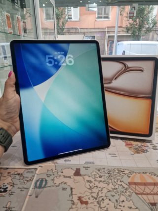 iPad Air 13 M3 256GB Wi-Fi Starlight