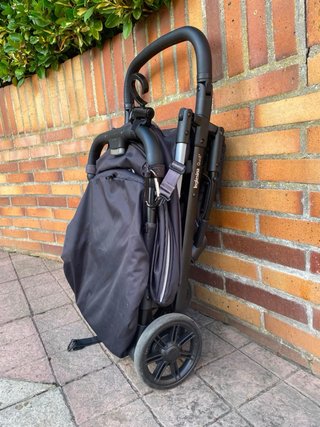 Silla de paseo negra