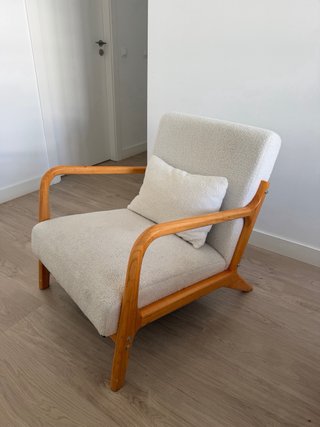 Butaca grande de madera borreguito