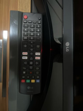 Televisor LG smart TV 24 pulgadas