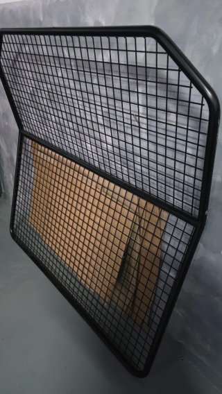 Reja trasera VW Caddy