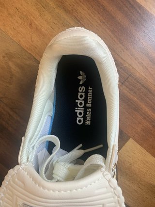 Adidas Samba Wales Bonner chapitas doradas