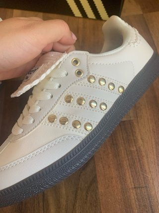 Adidas Samba Wales Bonner chapitas doradas