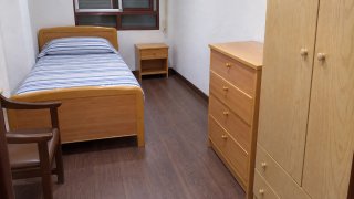 Dormitorio completo madera