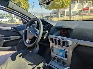 Opel Astra 2008