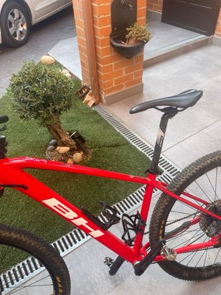 Bicicleta Montaña BH Spike 29