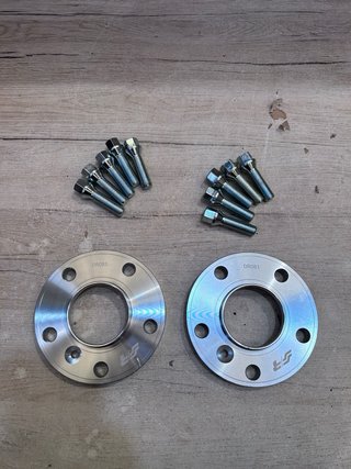 Separadores Llanta Simoni Racing DR081/B16 BMW