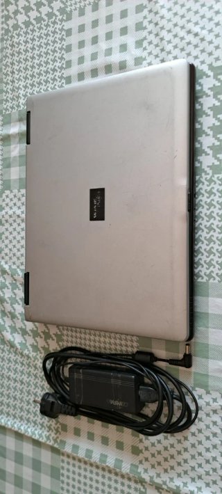Ordenador Portátil Fujitsu Siemens Amilo