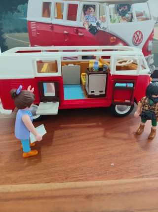 Playmobil Volkswagen T1 Camping Bus 70176