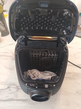 Aspiradora AEG Silence S-Bag