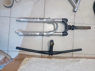 Manillar y horquilla de  bicicleta junto 70 euro
