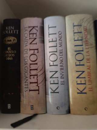 LOTE LIBROS KEN FOLLET + JORGE MOLIST