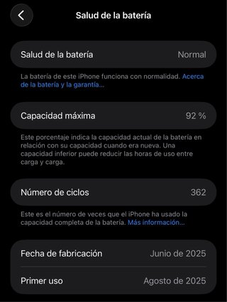 iPhone 16 Pro Max - 256GB - 92% Batería + Fundas