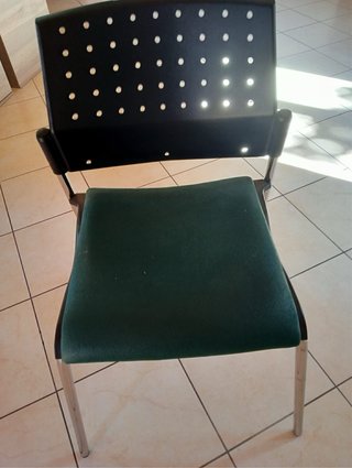 Arredo Ufficio: Sedie e Scrivania