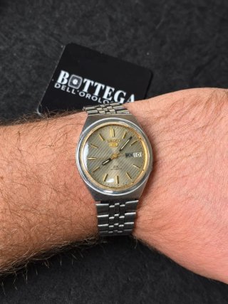 Seiko 5  Automatic - Novembre 1984