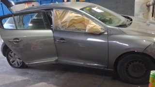 Reparación y pintura de coche