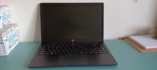 Portátil Prixton Intel Celeron N4020 4GB RAM
