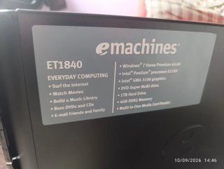 Torre ATX eMachines Negra