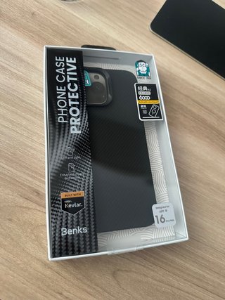 Funda Benks iPhone 16 Pro Max Negra