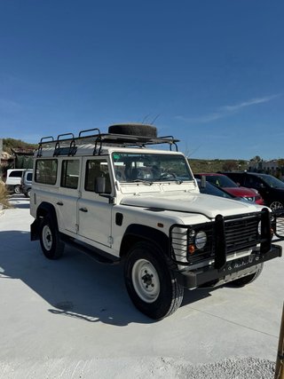 Land Rover Defender 2004