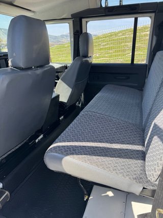 Land Rover Defender 2004
