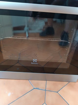 Horno eléctrico plateado Electrolux