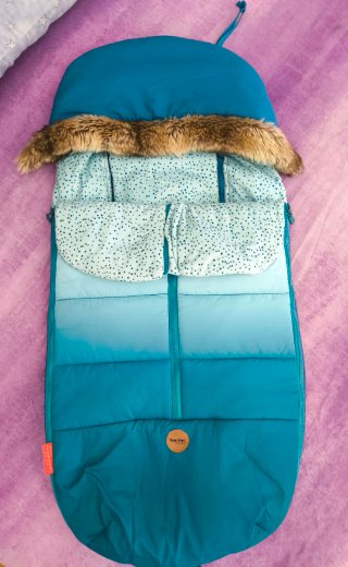 Saco Tuc Tuc invierno universal silla bebé azul.