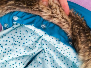 Saco Tuc Tuc invierno universal silla bebé azul.