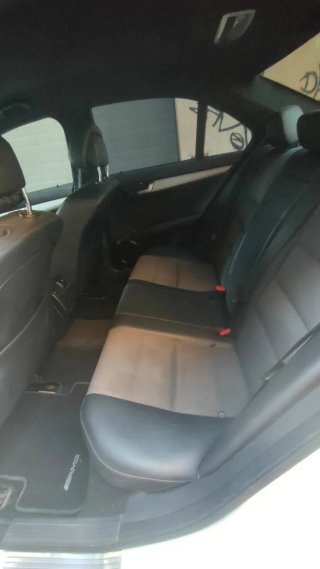 Mercedes-Benz Clase C 220 pak AMG .2007
