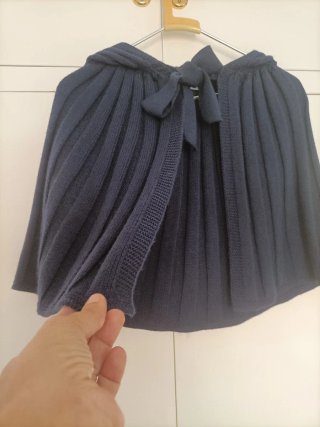 Capa niña Foque azul talla 8 a 12 años ,