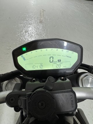Ducati Monster 797 DARK 2018 16.410km impecable