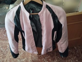 Chaqueta Moto Negra y Rosa