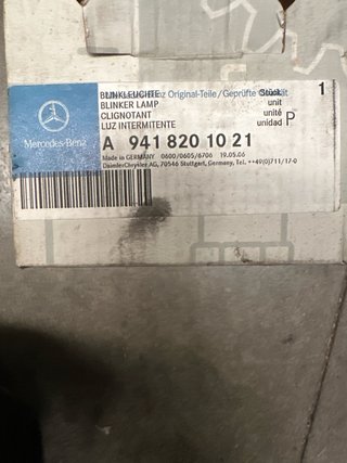 Piloto intermitente Mercedes A9418201021