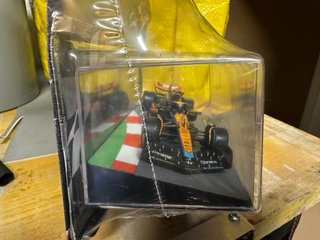 McLaren MCL60 Oscar Piastri 2023 F1 1:43