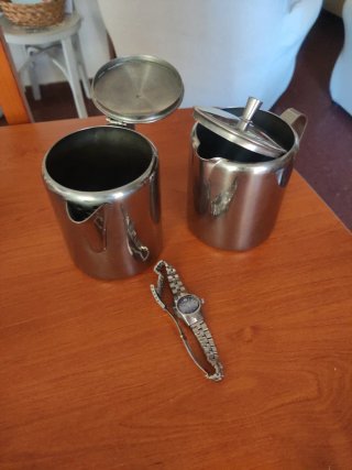 Jarras de acero inoxidable (2 unidades)