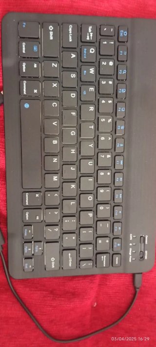 Tastiere Bluetooth ultra sottile e senza fili