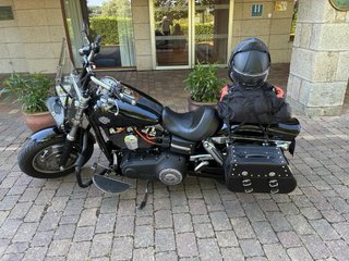 Harley-Davidson Fat Bob Negra