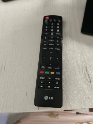 TV LG M2250D HD