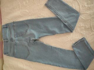 Pantalones vaqueros niña Pull&Bear T.34