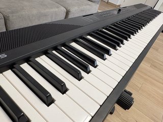 Piano Alesis Recital Play